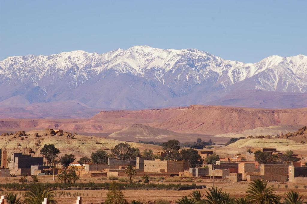 Отель Riad Pegase Tazentout Azougar Экстерьер фото